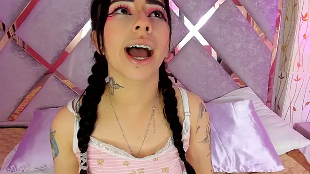 hanna  azumi online show from 02-28-25, 07:58