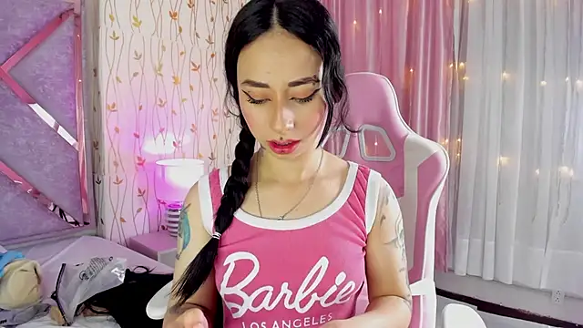 hanna  azumi online show from 03-03-25, 08:16