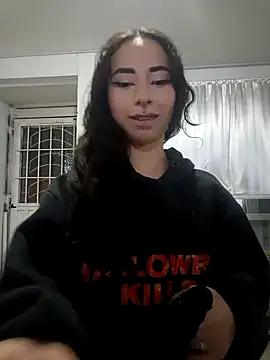 hanna  azumi online show from 03-06-25, 07:47