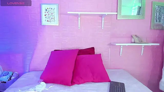 hanna  azumi online show from 03-27-26, 03:12