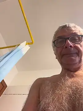 4n4l1zz4m1 online show from 12-25-24, 09:24