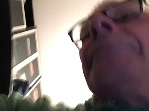 4n4l1zz4m1 online show from 01-28-25, 10:23