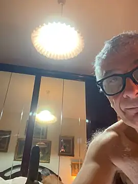 4n4l1zz4m1 online show from 03-17-25, 08:51