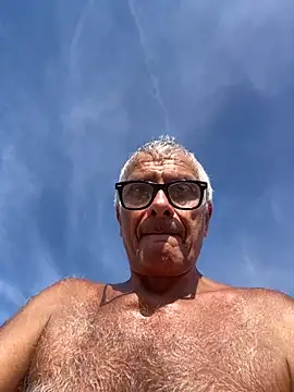 4n4l1zz4m1 online show from 09-20-25, 02:07