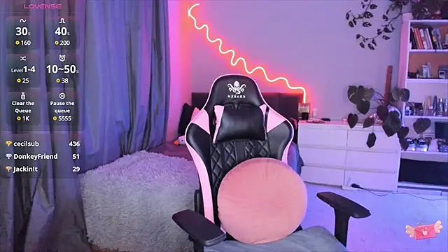 ami amour  online show from 02-20-25, 07:19