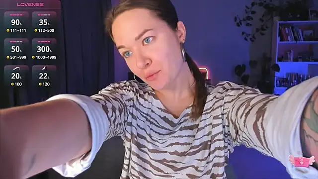 ami amour  online show from 02-24-25, 08:03