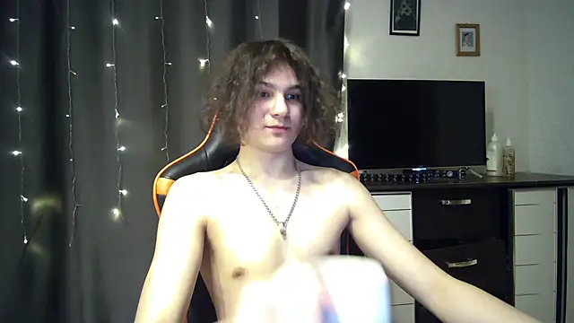 sweet lucifer666 online show from 03-18-25, 08:48