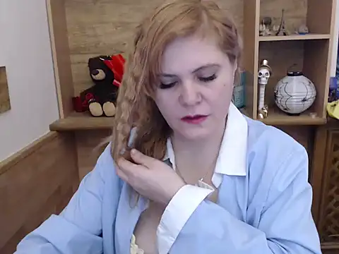 Snapshot of DaniellaKiss chatting on 03-08-26, 06:39 DaniellaKiss online show from 03-08-26, 06:39