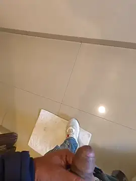 Gururonny07 online show from 12-31-24, 07:31