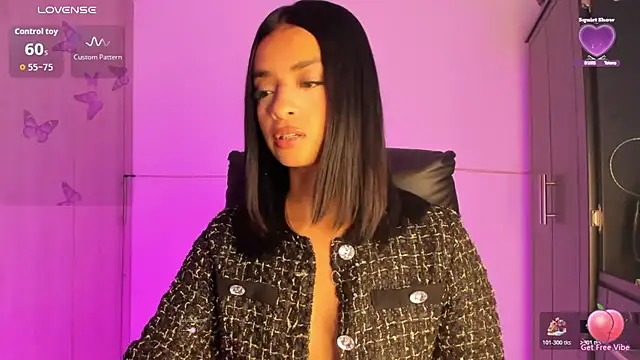 Laura fernandezII online show from 04-21-26, 07:06