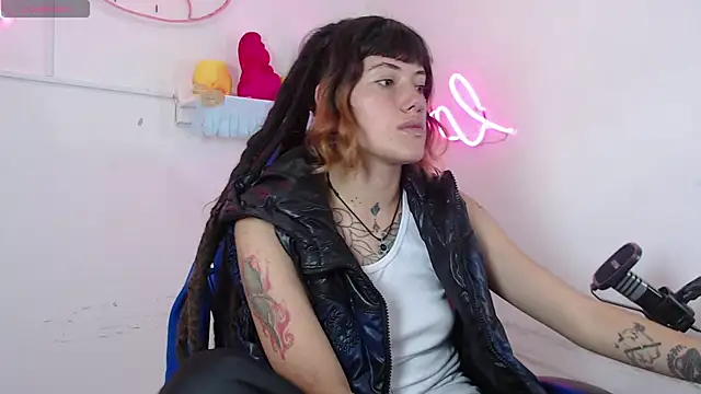 Snapshot of _sharlotte777 chatting on 12-05-25, 02:25 sharlotte777 online show from 12-05-25, 02:25