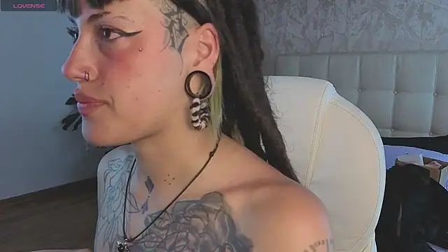  sharlotte777 online show from 03-17-26, 04:28