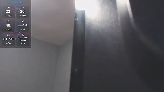 Snapshot of anna_claire chatting on 01-21-25, 12:29 anna claire online show from 01-21-25, 12:29