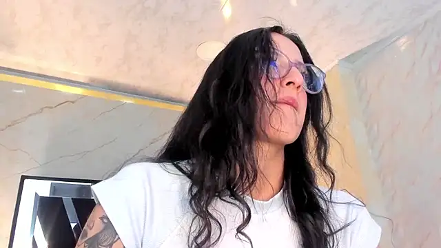 Princess Violett online show from 02-27-26, 05:02