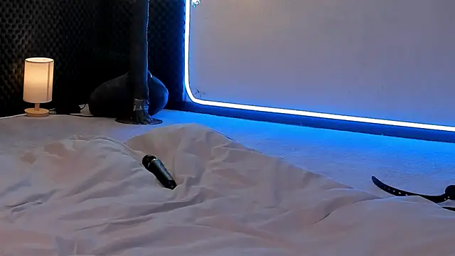 Snapshot of booty_snack chatting on 01-24-25, 12:52 booty snack online show from 01-24-25, 12:52