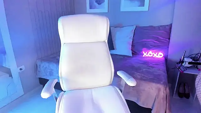 jess ox online show from 01-27-25, 08:39