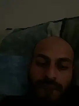 Snapshot of islandvybee55 chatting on 12-15-24, 10:15 islandvybee55 online show from 12-15-24, 10:15