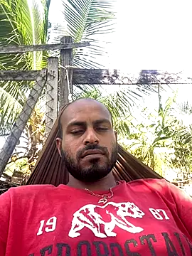 islandvybee55 online show from 12-03-25, 04:27