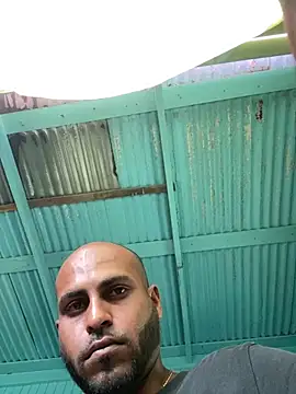 islandvybee55 online show from 01-06-26, 03:05