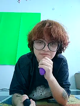 Snapshot of Bunny_honey18 chatting on 02-23-25, 09:16 Bunny honey18 online show from 02-23-25, 09:16