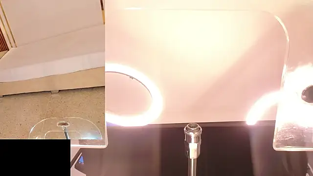 Snapshot of CookiesAndBoots chatting on 12-15-25, 05:23 CookiesAndBoots online show from 12-15-25, 05:23