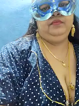 Snapshot of tamilthanushri chatting on 02-05-25, 03:52 tamilthanushri online show from 02-05-25, 03:52