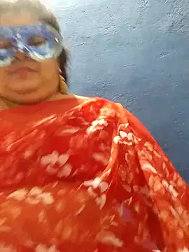 Snapshot of tamilthanushri chatting on 02-27-25, 02:00 tamilthanushri online show from 02-27-25, 02:00