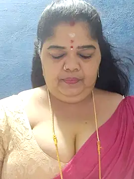 Snapshot of tamilthanushri chatting on 09-14-25, 12:48 tamilthanushri online show from 09-14-25, 12:48
