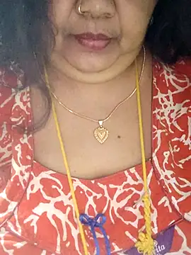 tamilthanushri online show from 11-14-25, 06:06