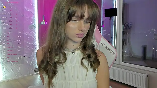 aesthetics  tease online show from 10-11-25, 12:36