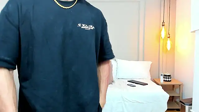 Dominick star online show from 12-28-24, 04:19