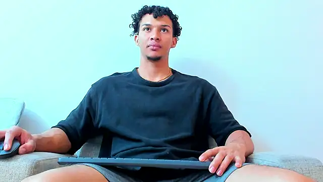 Dominick star online show from 01-19-25, 05:05