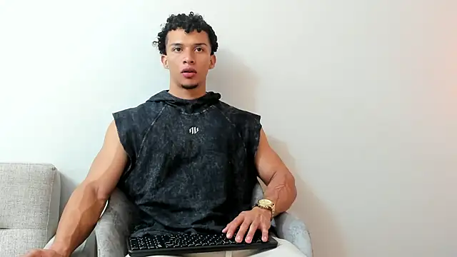 Dominick star online show from 01-26-25, 03:38