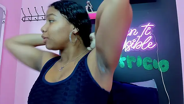 Snapshot of Sofi_Fox_ chatting on 03-15-25, 01:07 Sofi Fox  online show from 03-15-25, 01:07