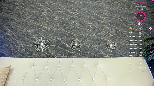 Snapshot of moona_ray chatting on 02-17-25, 11:53 moona ray online show from 02-17-25, 11:53