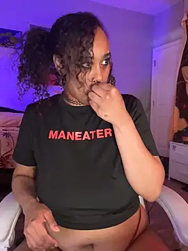 Snapshot of loveluna8 chatting on 03-04-25, 08:46 loveluna8 online show from 03-04-25, 08:46