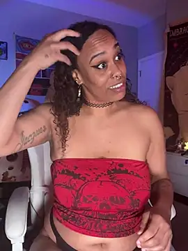 Snapshot of loveluna8 chatting on 03-08-25, 08:44 loveluna8 online show from 03-08-25, 08:44