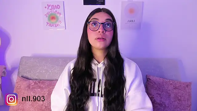 Snapshot of sensualhaven_ chatting on 12-17-24, 11:49 sensualhaven online show from 12-17-24, 11:49