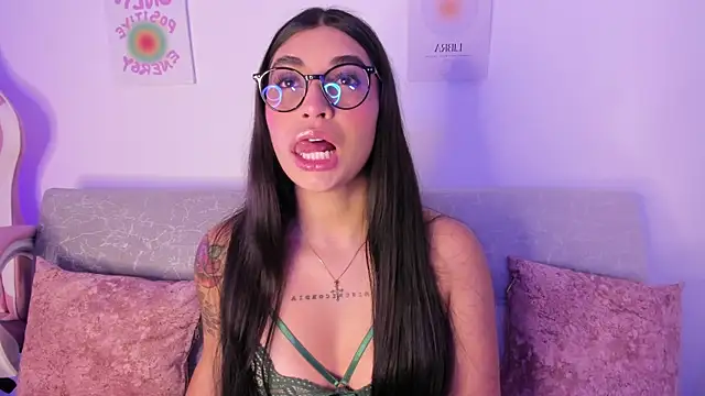 Snapshot of sensualhaven_ chatting on 01-03-25, 11:23 sensualhaven online show from 01-03-25, 11:23