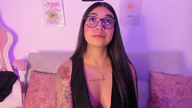 Snapshot of sensualhaven_ chatting on 01-07-25, 11:35 sensualhaven online show from 01-07-25, 11:35