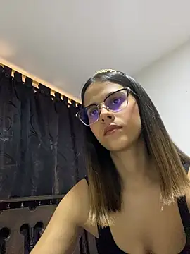 Snapshot of mar_sweett1 chatting on 05-21-26, 07:32 mar sweett1 online show from 05-21-26, 07:32