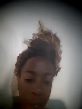 garota10 online show from 11-21-25, 09:02