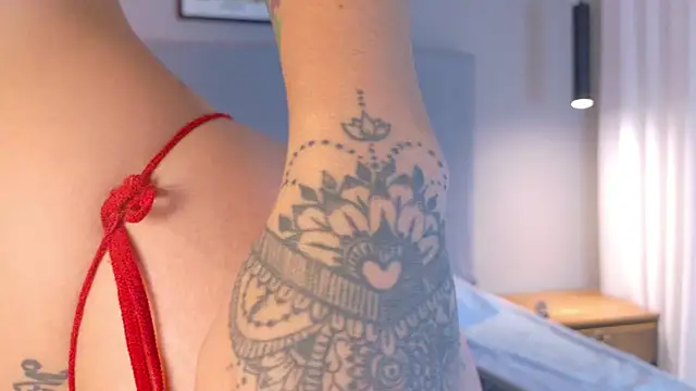 ValeSwift online show from 12-21-24, 04:14