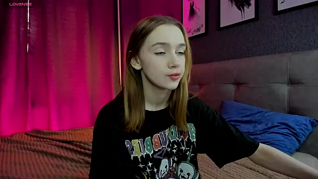 Lesi Moonie01 online show from 02-12-26, 09:26