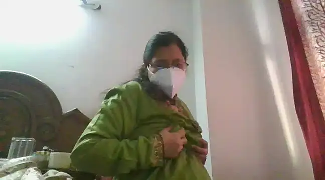 Snapshot of cutiecatty21 chatting on 12-02-24, 10:07 cutiecatty21 online show from 12-02-24, 10:07