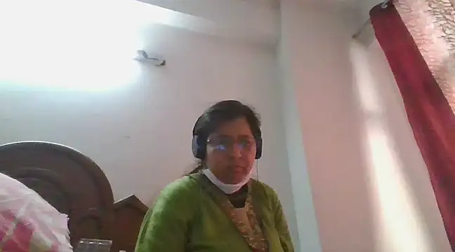 Snapshot of cutiecatty21 chatting on 12-09-24, 09:28 cutiecatty21 online show from 12-09-24, 09:28