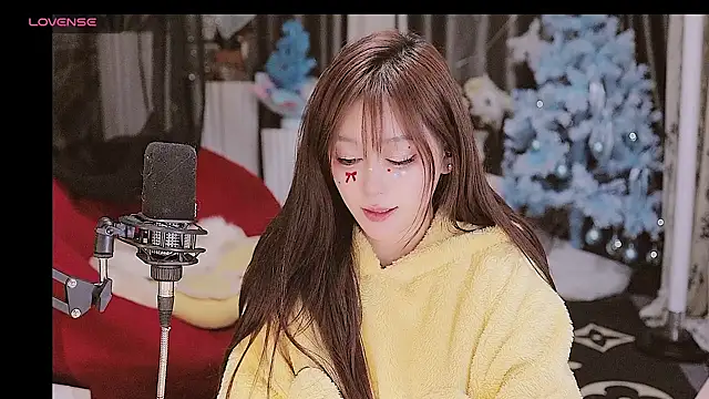 Missy Nana21 online show from 12-28-24, 04:20