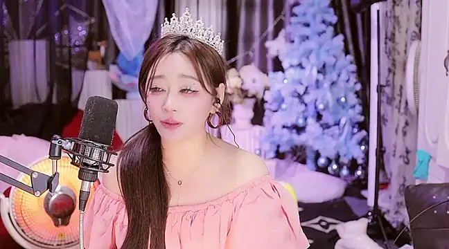 Missy Nana21 online show from 01-04-25, 07:13