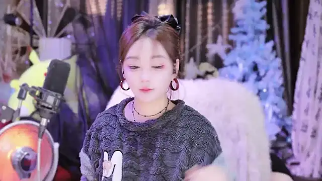 Missy Nana21 online show from 01-18-25, 04:10