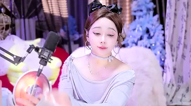 Missy Nana21 online show from 02-21-25, 07:32